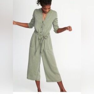 NWOT-Old Navy Tencel Olive Wide Leg V Neck Jumpsuit Large